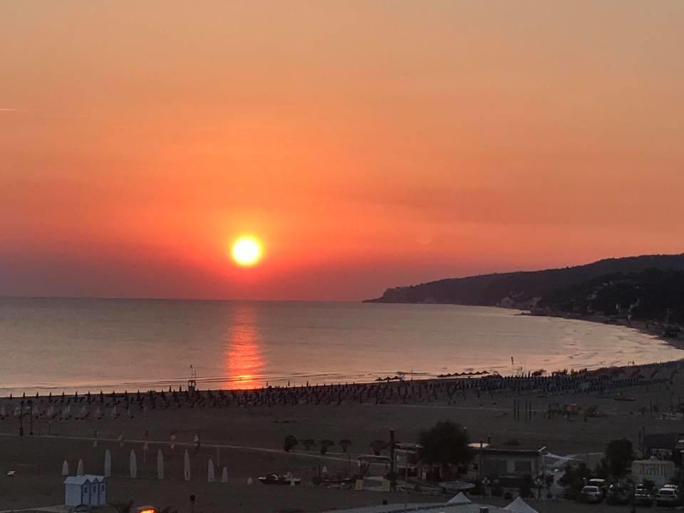 רודי גרגניקו Hotel Borgo Marina מראה חיצוני תמונה