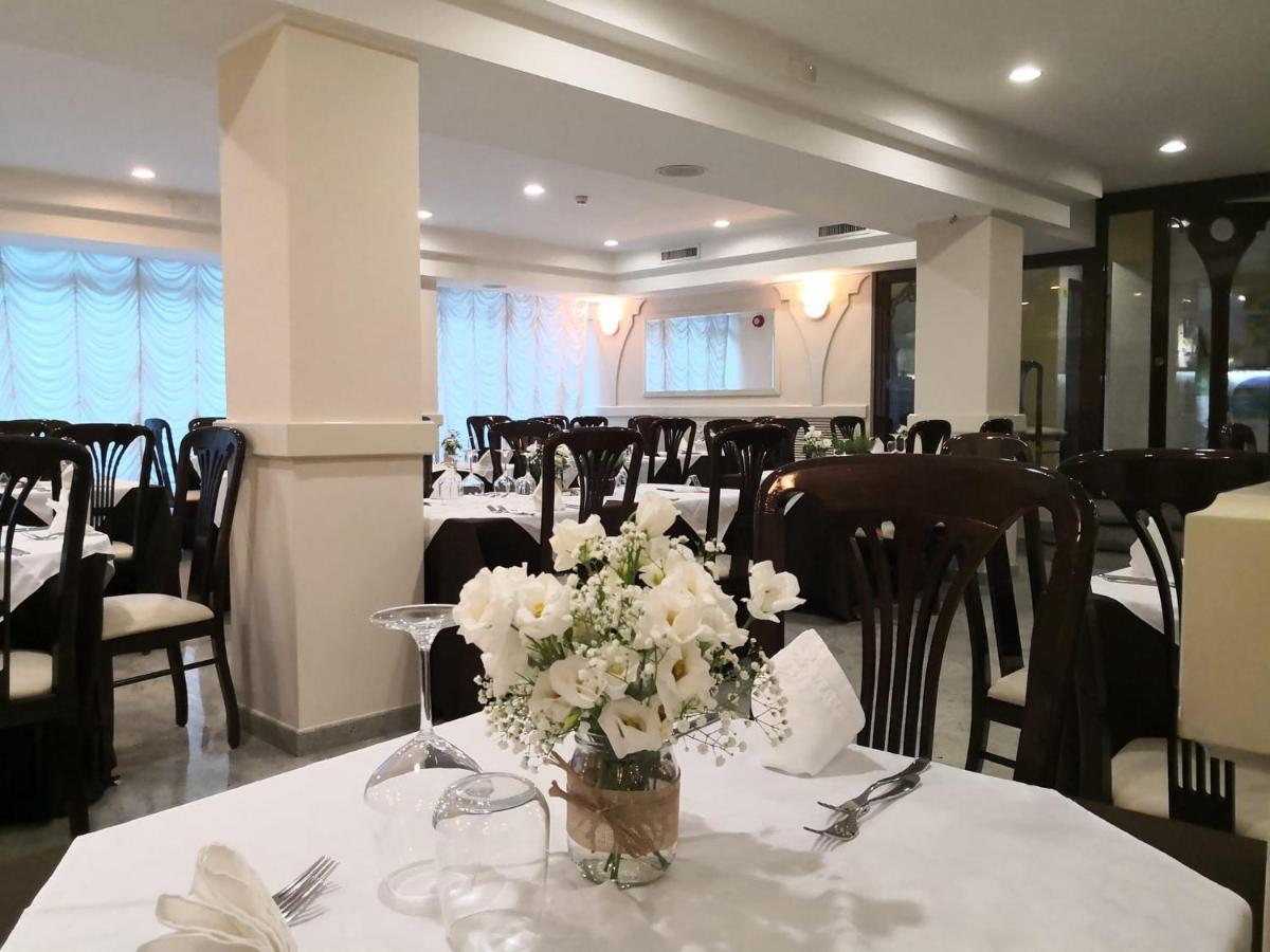 רודי גרגניקו Hotel Borgo Marina מראה חיצוני תמונה